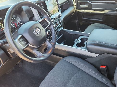 Used 2019 RAM 2500 Big Horn AWD/4WD image 10