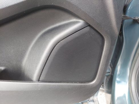 Used 2016 Ford Edge Titanium FWD image 25