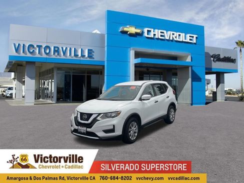 Used 2018 Nissan Rogue S image 1