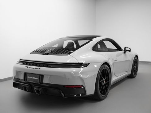 New 2026 Porsche 911 Carrera GTS image 12