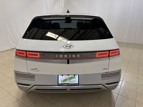 Used 2024 Hyundai Ioniq 5 Limited AWD/4WD image 5