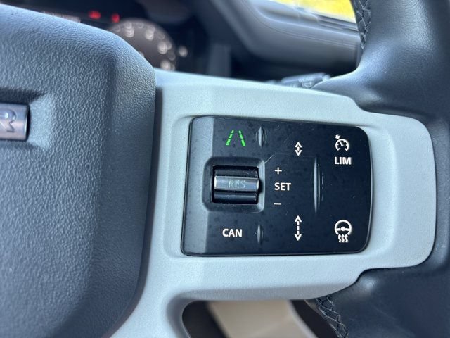 Used 2025 Land Rover Defender 110 S AWD/4WD image 26