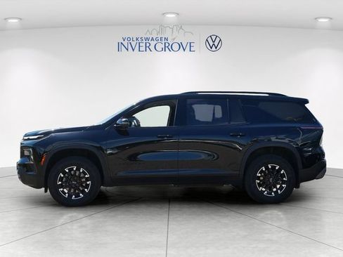 Used 2025 Chevrolet Traverse Z71 w/ Driver Confidence Package AWD/4WD image 4
