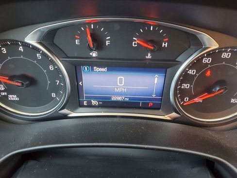 Certified 2022 GMC Terrain SLE w/ Driver Convenience Package image 28