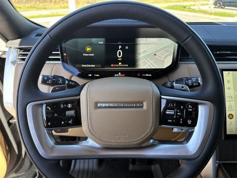 New 2025 Land Rover Range Rover Long Wheelbase SE image 27