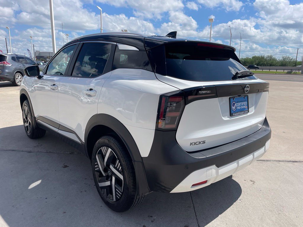 Certified 2026 Nissan Kicks SV FWD image 5