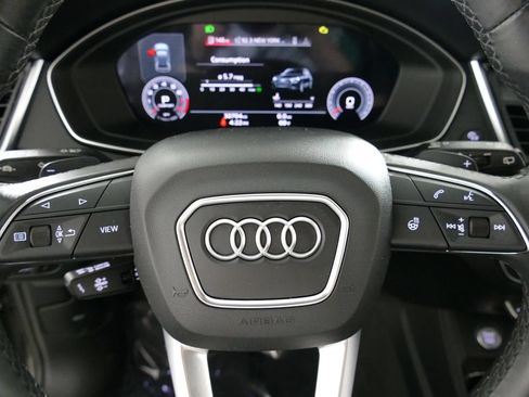 Used 2023 Audi Q5 2.0T Premium Plus w/ Premium Plus Package AWD/4WD image 17