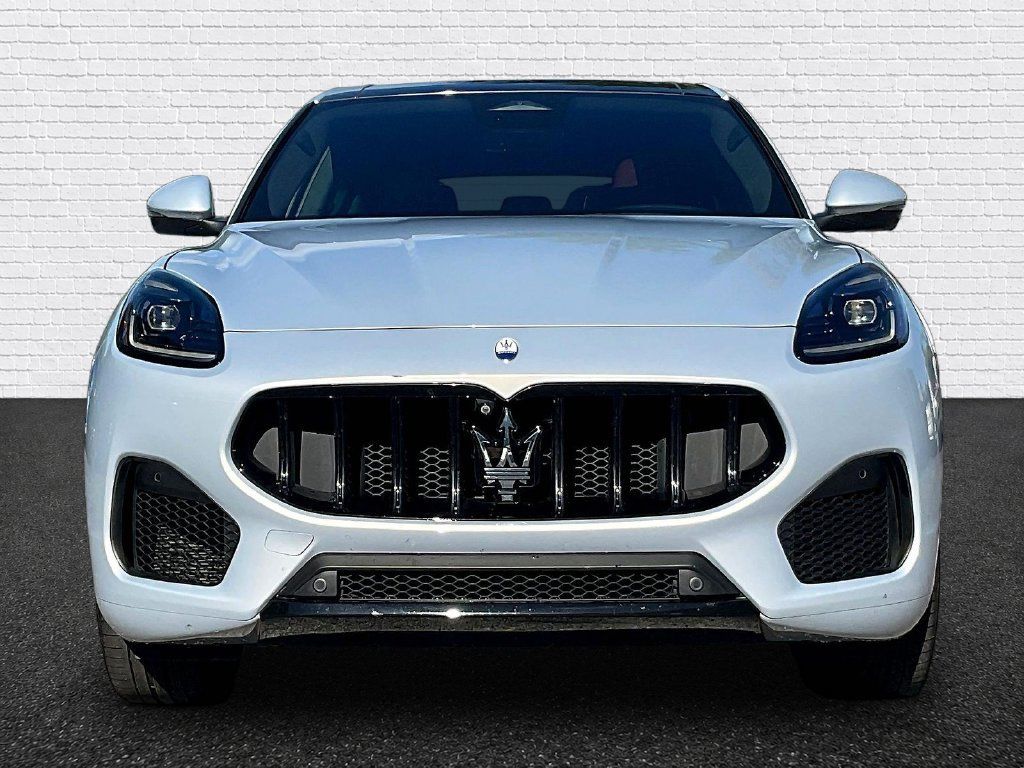 Used 2023 Maserati Grecale Modena AWD/4WD image 2
