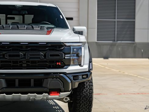 Used 2026 Ford F150 Raptor w/ Equipment Group 803A Raptor R AWD/4WD image 29