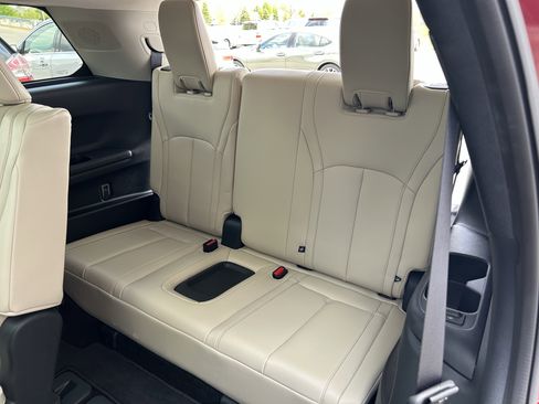 Used 2025 INFINITI QX60 Sensory w/ Vision Package AWD/4WD image 23