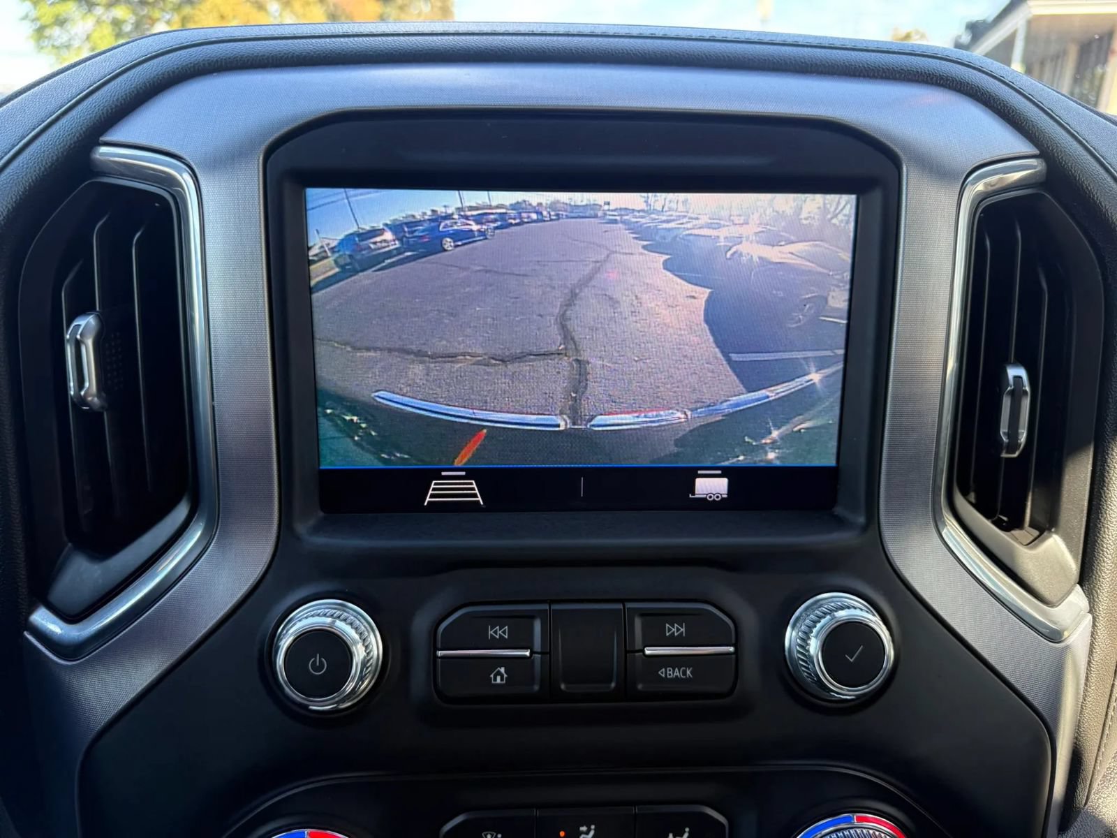 Used 2020 GMC Sierra 1500 SLE w/ SLE Convenience Package AWD/4WD image 24