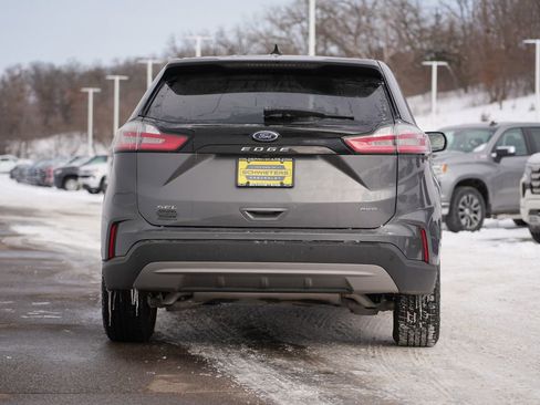 Used 2024 Ford Edge SEL image 4