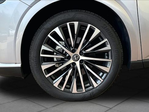 Used 2026 Lexus RX 350 Premium Plus FWD image 9