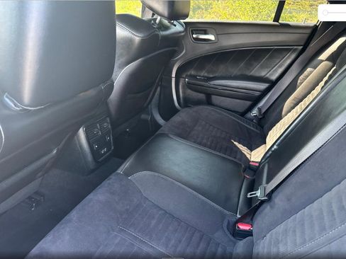 Used 2019 Dodge Charger Scat Pack w/ Daytona Edition Group image 6