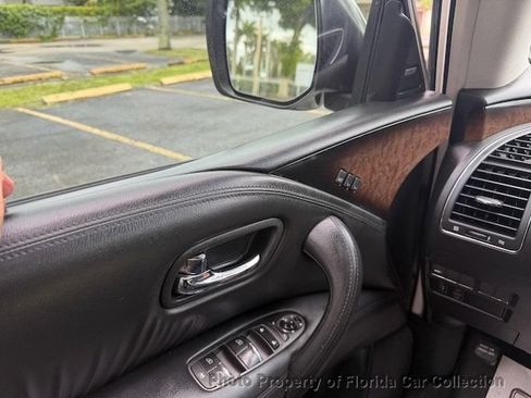 Used 2013 INFINITI QX56 2WD w/ Deluxe Touring Pkg image 69