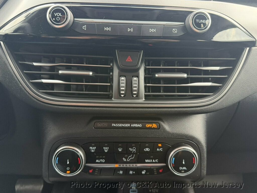Used 2023 Ford Escape Active AWD/4WD image 23