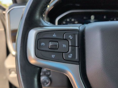 Used 2023 Chevrolet Silverado 1500 LT AWD/4WD image 26