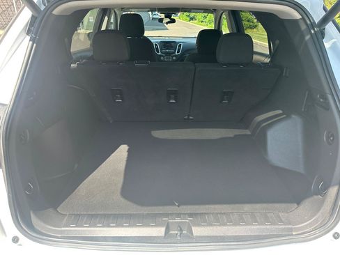 Used 2021 Chevrolet Equinox LT AWD/4WD image 7