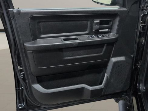 Used 2019 RAM 1500 Express w/ Wheel & Sound Group AWD/4WD image 7