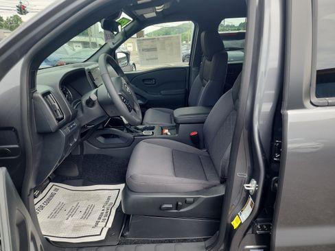 New 2026 Nissan Frontier SV w/ All-Weather Content Package AWD/4WD image 11