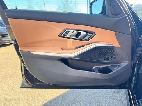 Used 2023 BMW 330i xDrive Sedan w/ Driving Assistance Package image 13