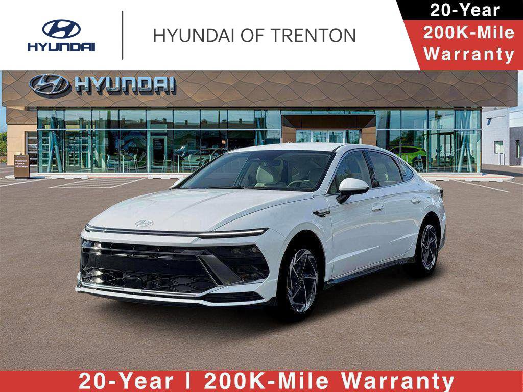 Certified 2026 Hyundai Sonata SEL AWD/4WD image 1