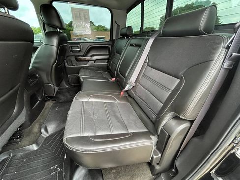 Used 2015 GMC Sierra 1500 Denali w/ Driver Alert Package AWD/4WD image 10