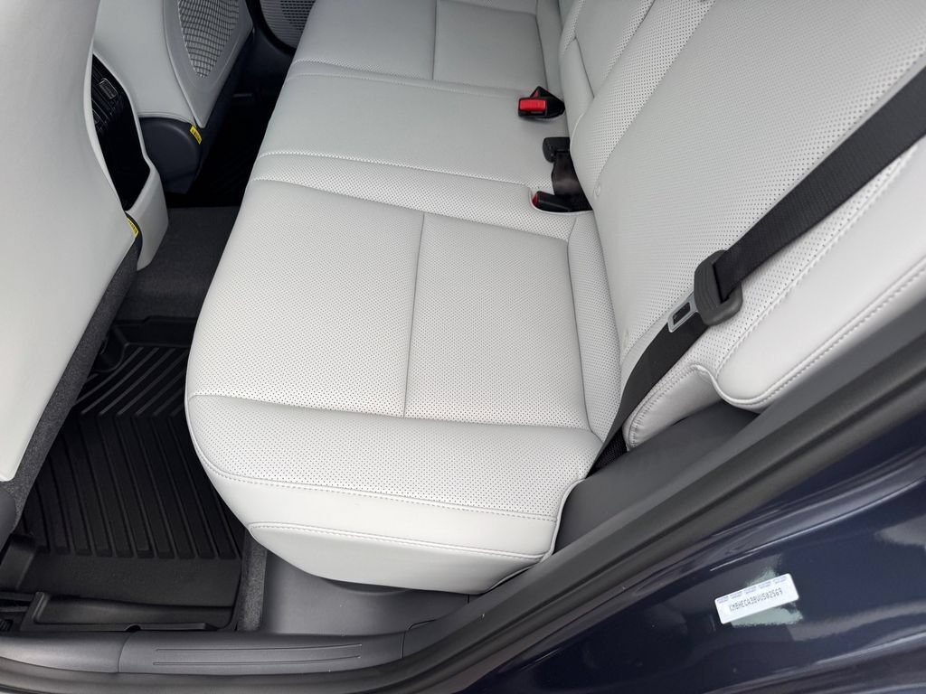 New 2027 Hyundai Kona Limited AWD/4WD image 12