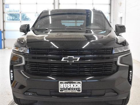 Used 2023 Chevrolet Suburban RST w/ Luxury Package AWD/4WD image 3