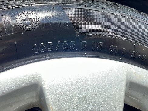 Used 2016 smart fortwo passion image 23