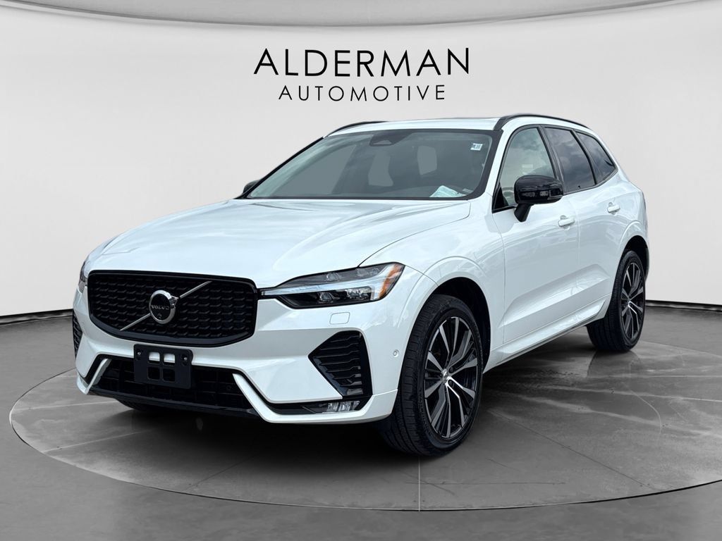 Used 2024 Volvo XC60 B5 Plus w/ Protection Package Premier AWD/4WD image 1