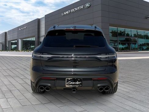Used 2025 Porsche Macan AWD/4WD image 4