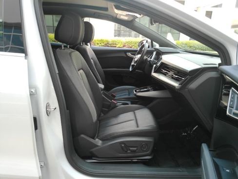 Used 2023 Audi Q4 e-tron Premium Plus w/ Premium Plus RWD image 24