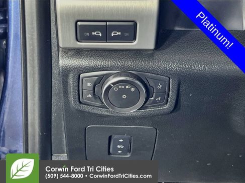 Used 2016 Ford F150 Platinum w/ Equipment Group 701A Luxury AWD/4WD image 18