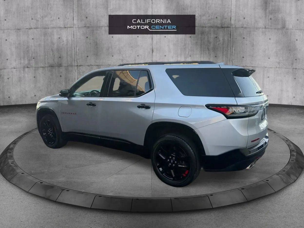 Used 2018 Chevrolet Traverse Premier w/ Redline Edition FWD image 7