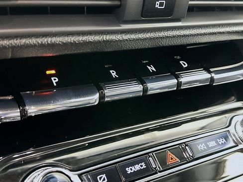 Used 2022 Lincoln Corsair AWD w/ Equipment Group 101A image 19