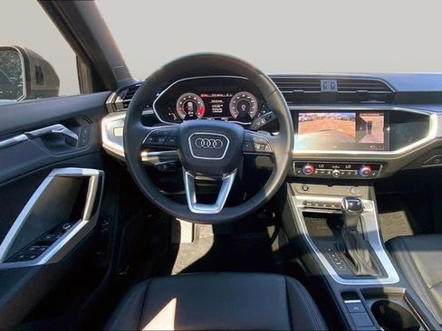 Used 2024 Audi Q3 2.0T Premium Plus AWD/4WD image 5