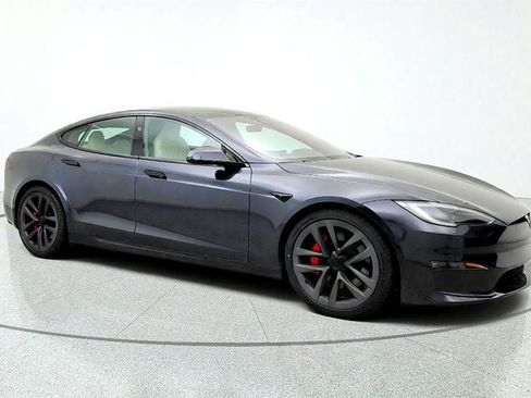 Used 2024 Tesla Model S Plaid AWD/4WD image 3
