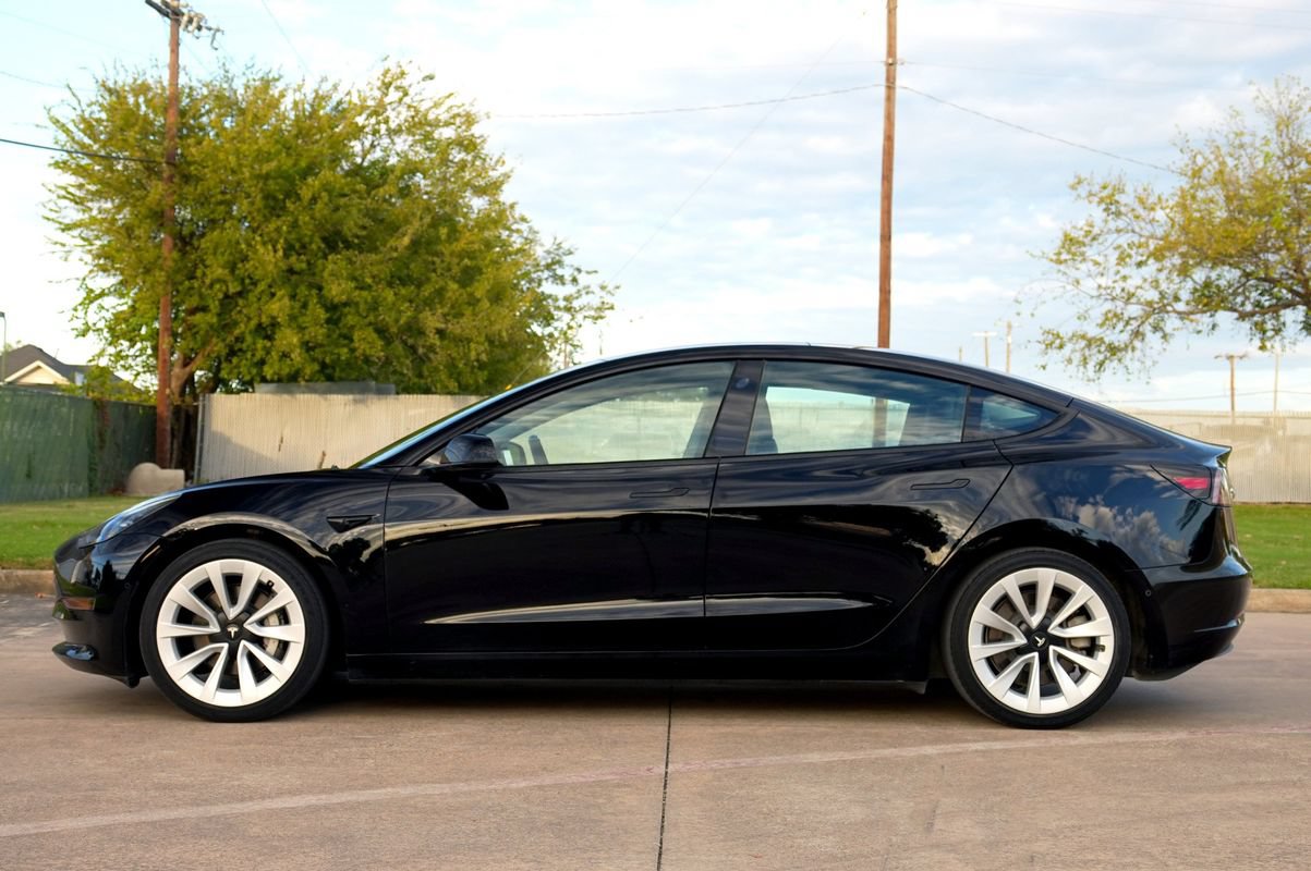 Used 2022 Tesla Model 3 RWD image 15
