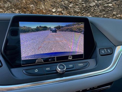 Used 2022 Chevrolet Blazer LT image 17