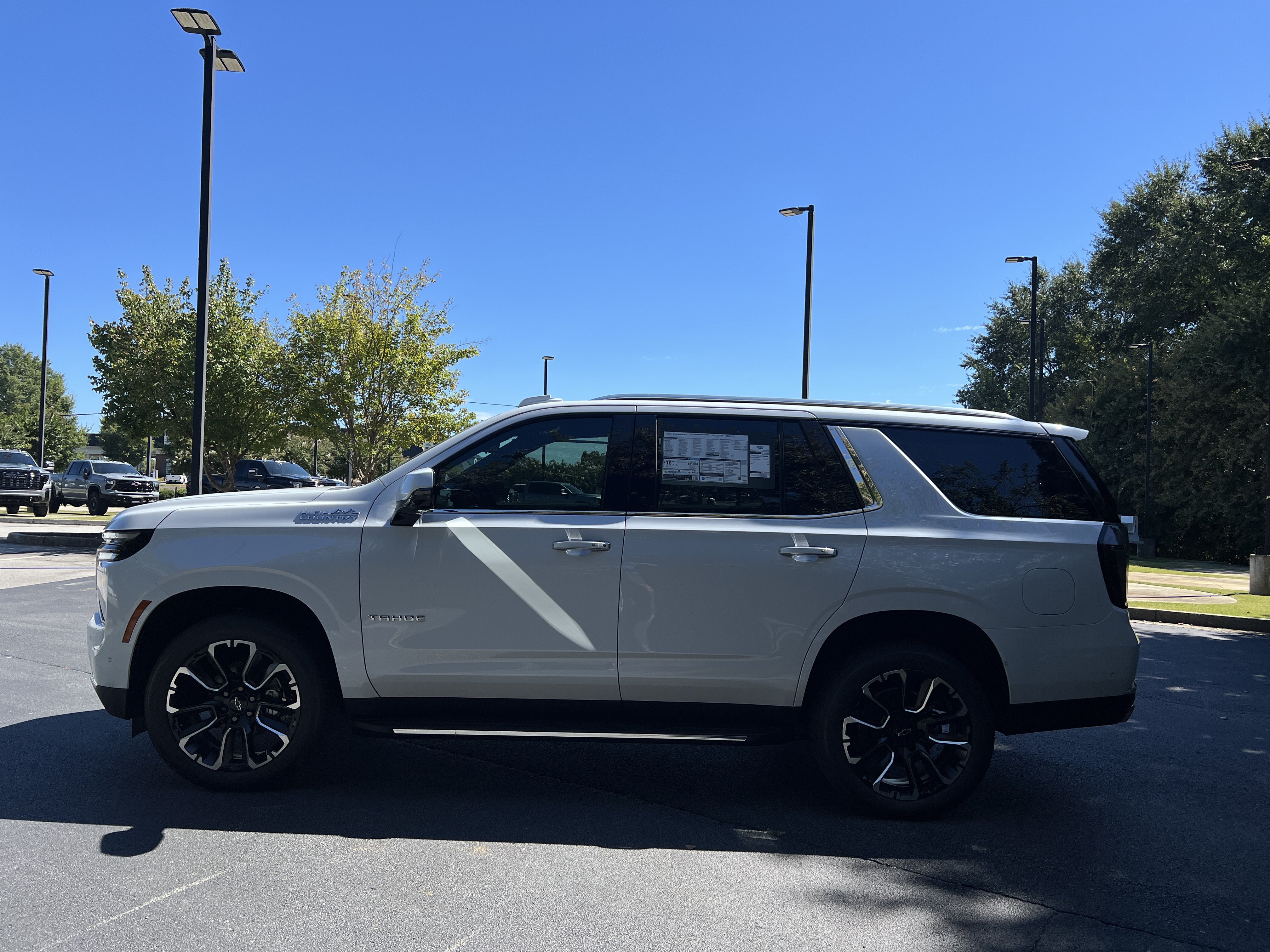 New 2026 Chevrolet Tahoe High Country w/ Sun And Tow Package AWD/4WD image 6