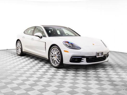 Certified 2018 Porsche Panamera 4S image 6