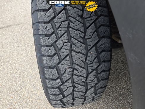 Used 2014 Ford F150 FX4 w/ Equipment Group 402A Luxury image 15