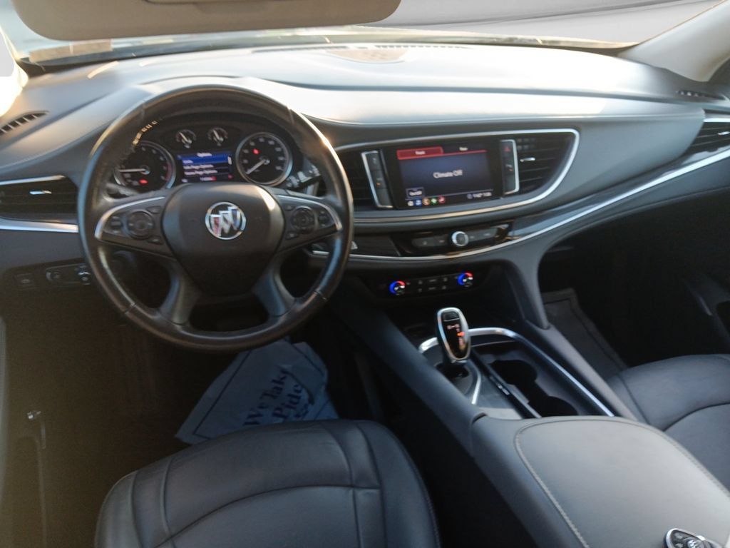 Used 2020 Buick Enclave Essence AWD/4WD image 31