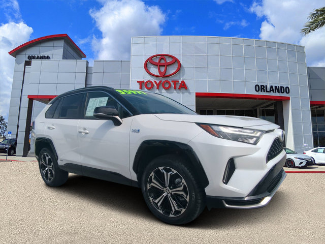 Certified 2024 Toyota RAV4 XSE w/ Weather Package AWD/4WD image 1