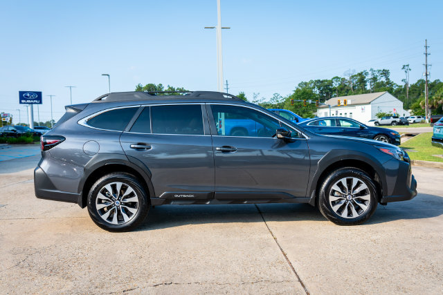 Certified 2025 Subaru Outback Limited AWD/4WD image 19