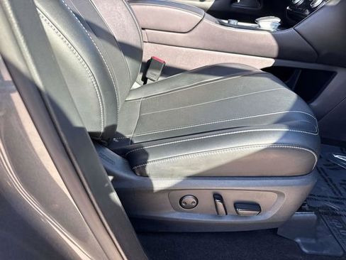 Used 2024 INFINITI QX60 Luxe image 14