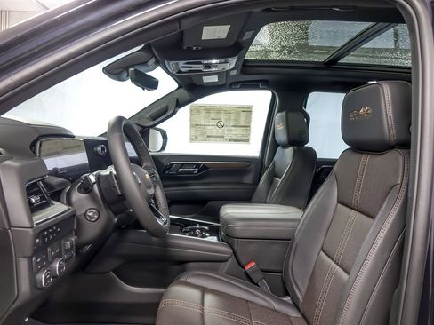 New 2025 Chevrolet Tahoe High Country image 10