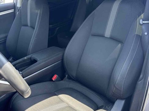 Used 2018 Honda Civic EX-T image 7