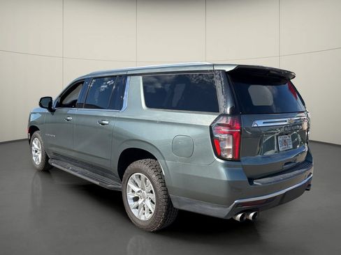 Used 2023 Chevrolet Suburban Premier AWD/4WD image 5